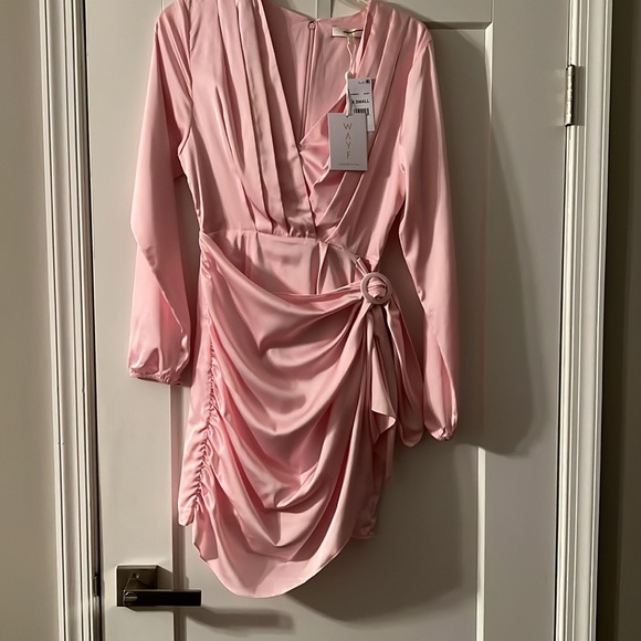 Wayf Attina Belted Wrap Dresssize XS NWT - Picture 6 of 8